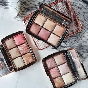 LOOKING FOR any Hourglass face palettes even trio